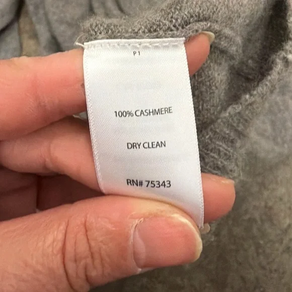 Deane & white 100 % cashmere turtleneck old money Gray Women's Sweater - Picture 4 of 4